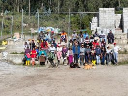 Moradores de La Comuna cuentas sus historias en este minodocumental. Foto: Cortesía